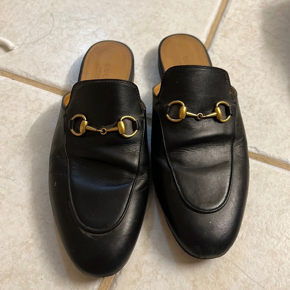 Authentic Gucci women’s Princeton leather slipper